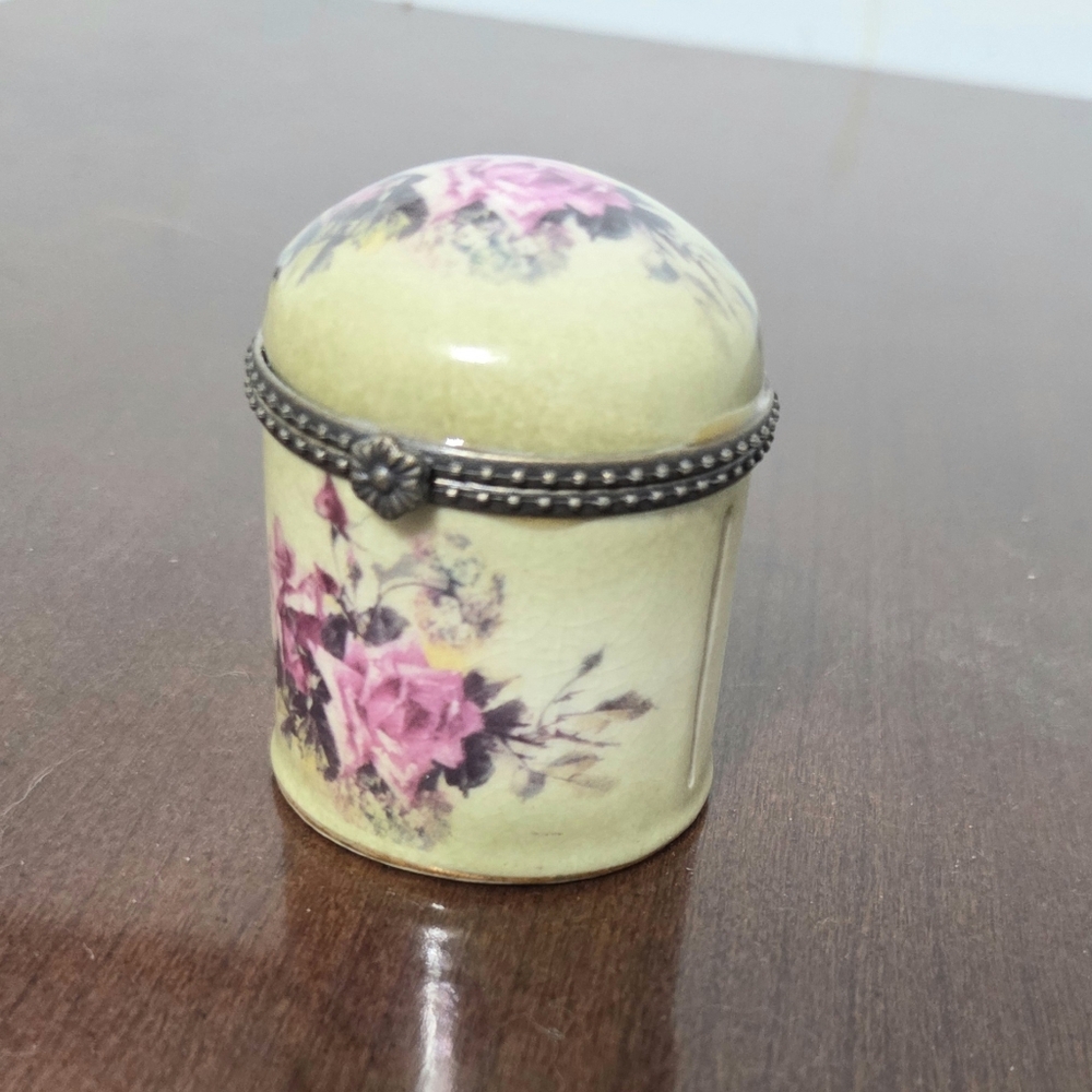1898 Vintage Ceramic Stamp Box